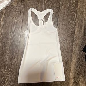 NWOT lululemon cool racer back tank NULU, size 4, color white